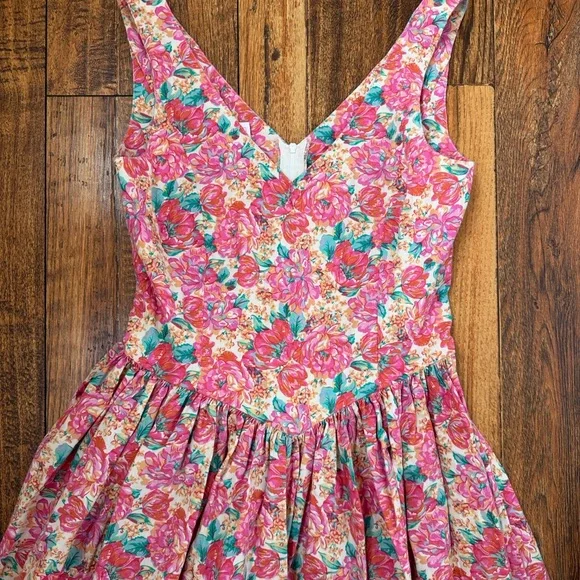 Vintage Laura Ashley Dress 8 - Picture 9 of 16